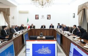 عارف: طرح ۲۰ هزار مگاوات نیروگاه‌های اتمی یک ضرورت انکارناپذیر است