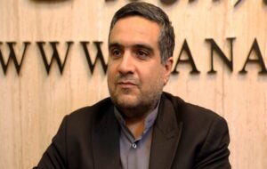 اسحاقی: دولت مسئول شفافیت بودجه و تخصیص ارز دولتی است