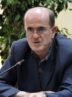 امنیت پایدار کشور ریشه در دستاوردهای انقلاب و مشارکت مردم دارد امنیت پایدار کشور ریشه در دستاوردهای انقلاب و مشارکت مردم دارد
