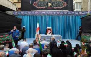 در سوگ «پدر»؛ میثاق کارگران با رهبر شهید در خیابان کشوردوست