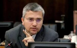 رضایی: به قدرت ایرانی‌ها تعظیم کنید