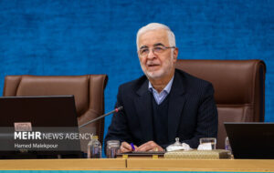 مومنی: تشییع پیکر مطهر رهبر شهید جلوه‌ای از اقتدار و وفاق ملی بود